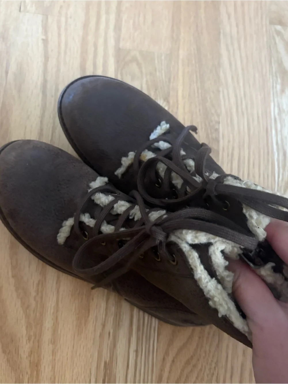 Clarks Brown Kids Lace-Up Shearling-Trim Boots Sz 1.5 Brown Leather